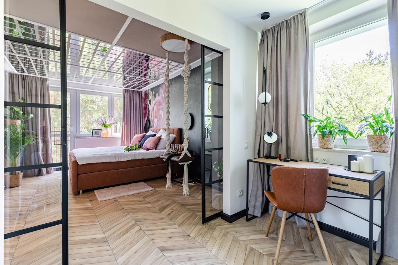 Secret Garden Apartment Varsovia Exterior foto